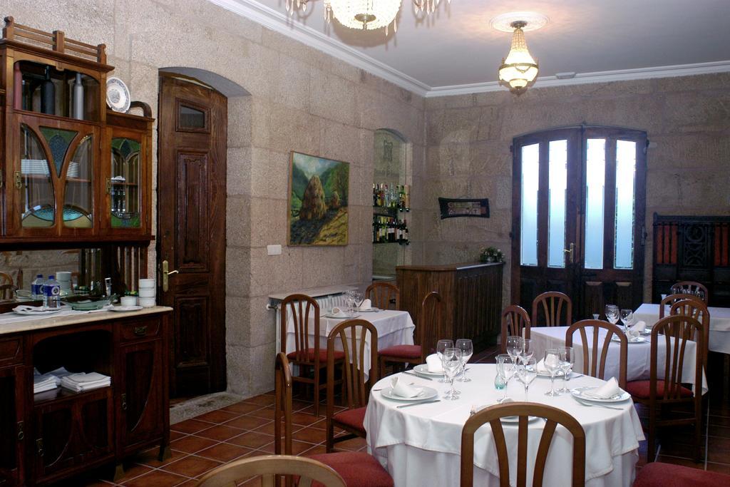 Готель Pazo Almuzara Boboras Ресторан фото